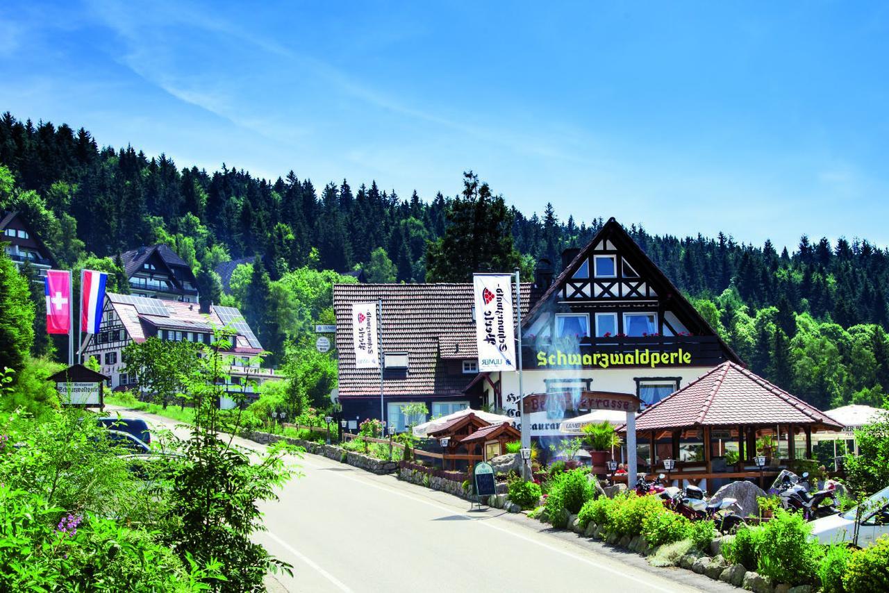 Hotel-Berggasthof Schwarzwaldperle Sasbachwalden Eksteriør bilde